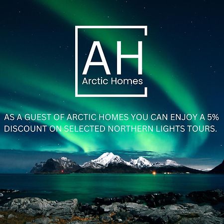 Arctic Homes - Red Polar House Tromso Exterior photo